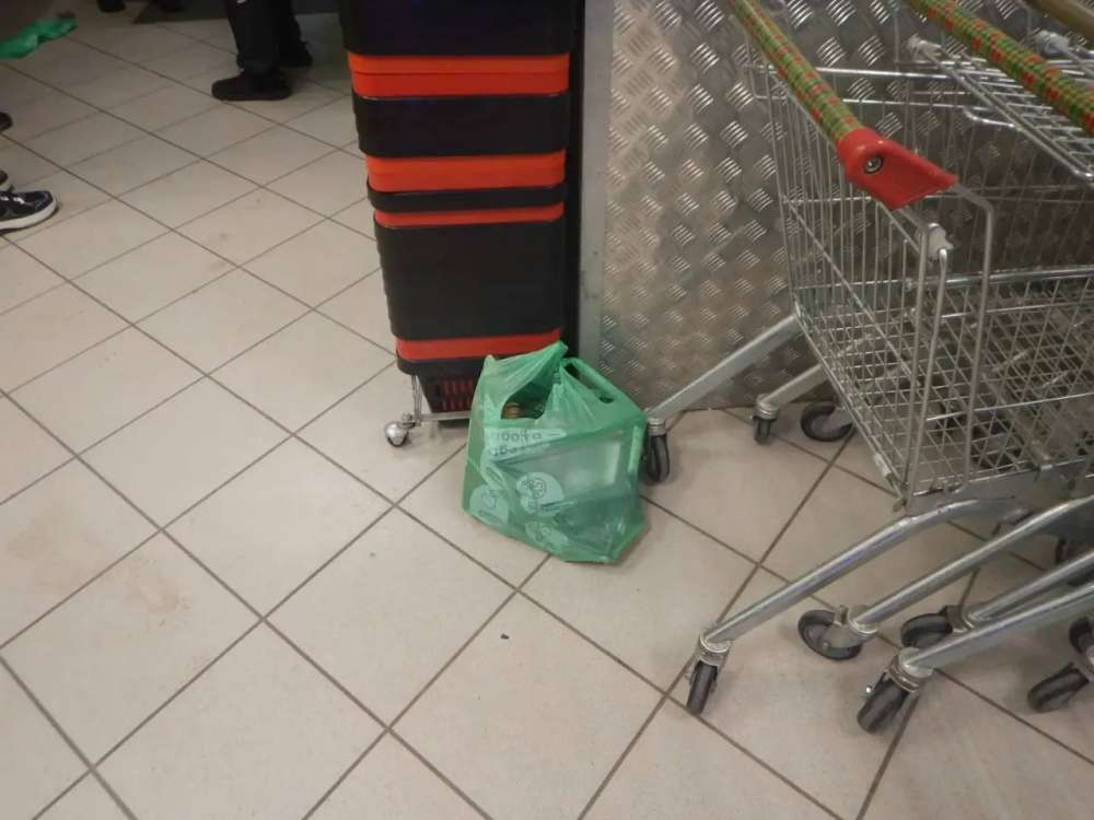 Двое орчан похитили алкоголь и сигареты почти на 45 тысяч рублей 