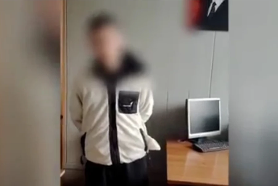 Разбил 9 окон по приказу «кураторов»: в Оренбуржье задержали обманутого подростка