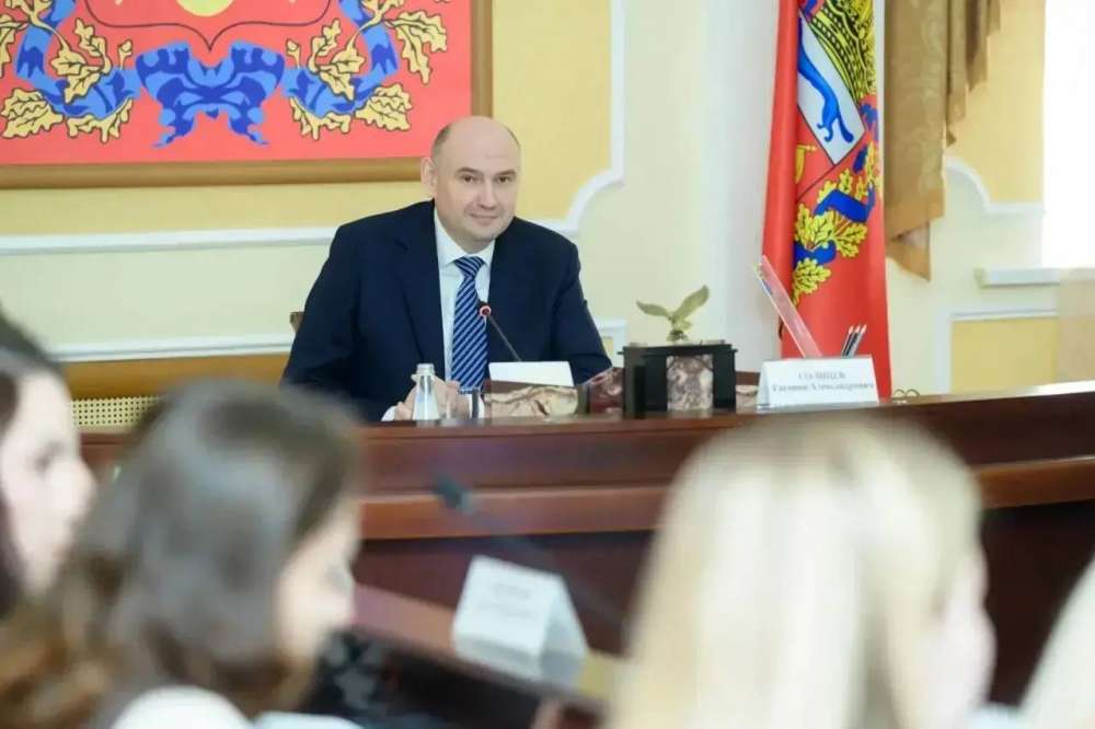 Евгений Солнцев назначил новых и.о. глав сельсоветов в Оренбуржье