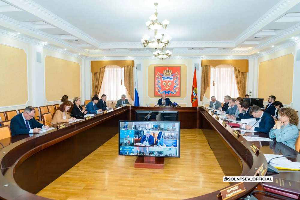 В Оренбурге отремонтировали крышу дома, пострадавшего при атаки БПЛА 
