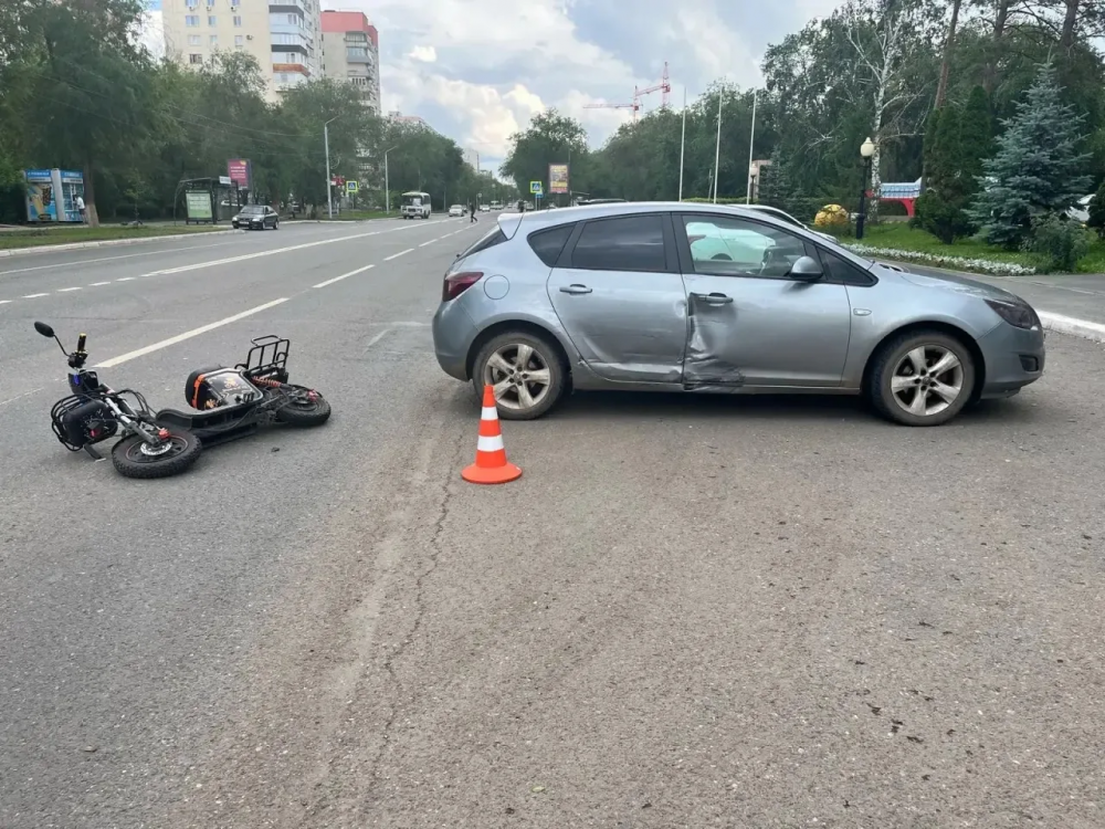 В Оренбурге в ДТП пострадал водитель электровелосипеда