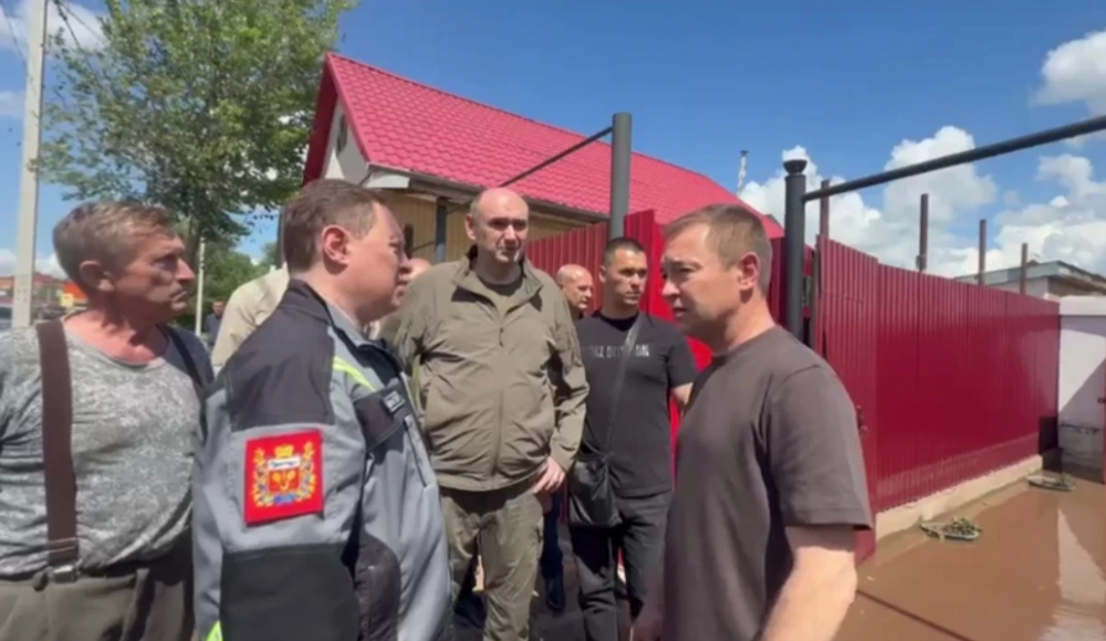 В Бугуруслане продолжается борьба с последствиями подтопления