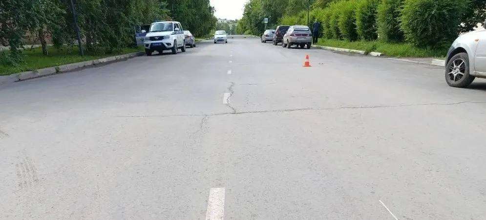 В Медногорске ребенок на самокате оказался под колесами «Нивы»