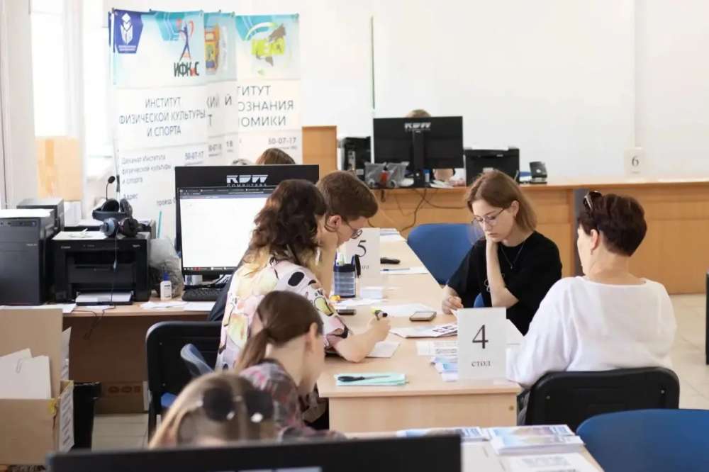 В Оренбуржье вузы готовы предоставить более 3 тысяч бюджетных мест