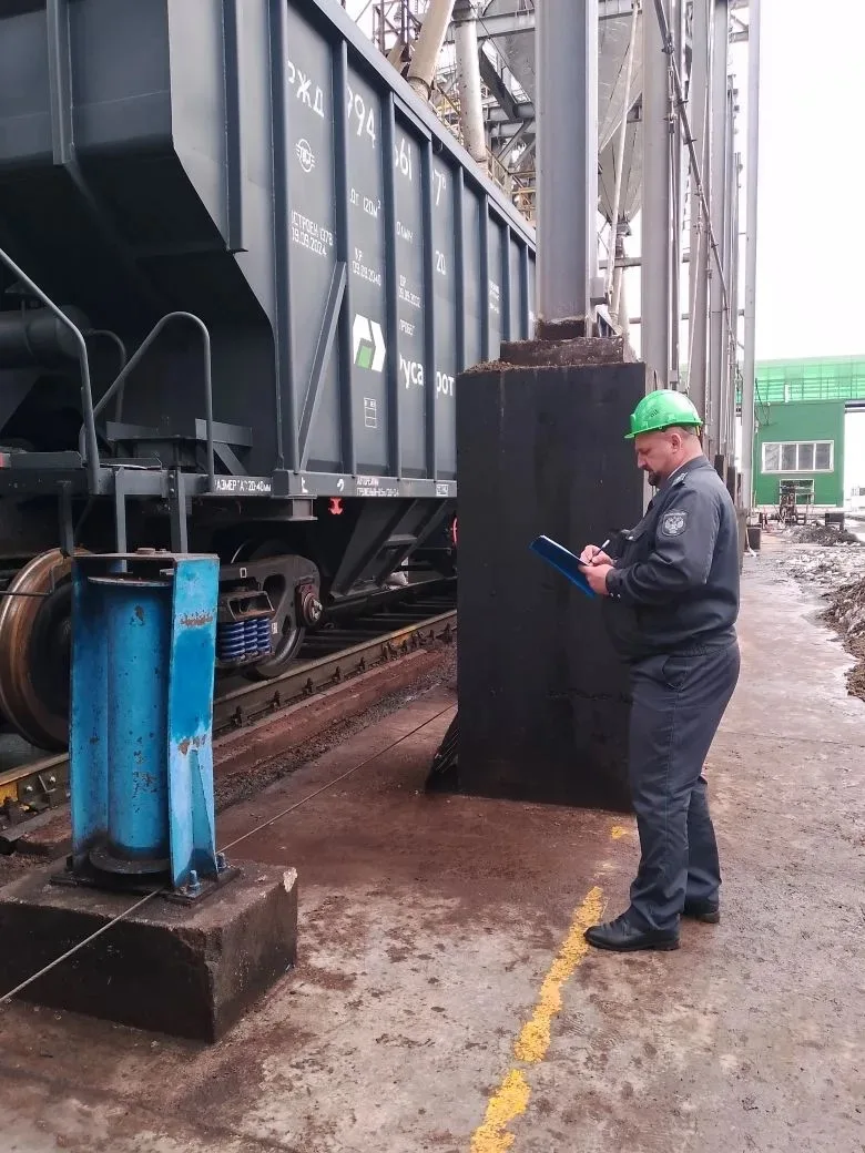 Из Оренбуржья на экспорт отправлено более 62 тысяч тонн поднадзорной продукции