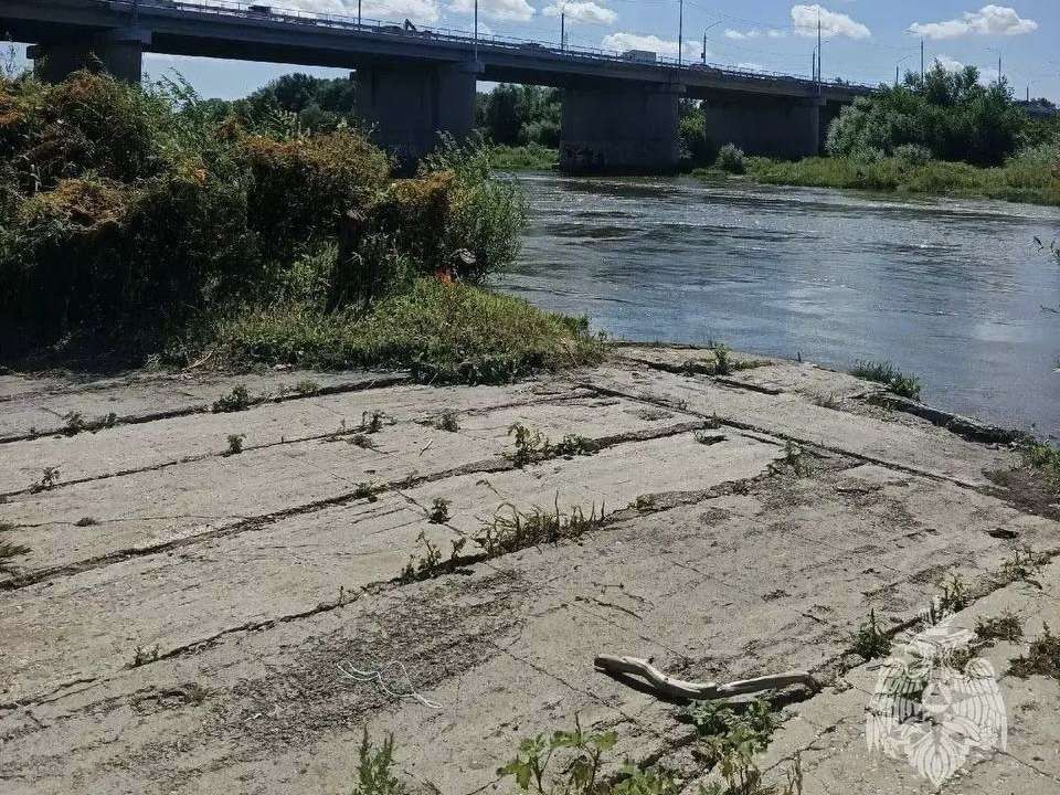 Очередная трагедия у воды: в Оренбурге на Урале утонула женщина