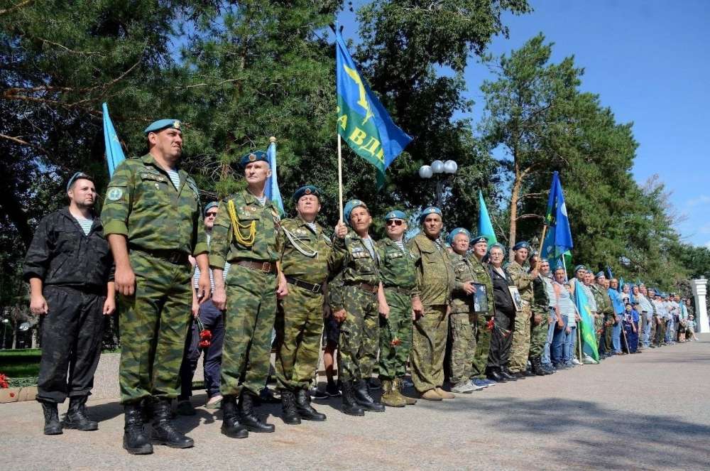 День ВДВ: 96 лет «крылатой пехоте» и главные традиции праздника