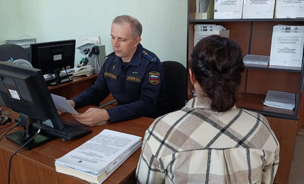 В Оренбурге коллекторов оштрафовали на 100 тысяч рублей за психологическое давление