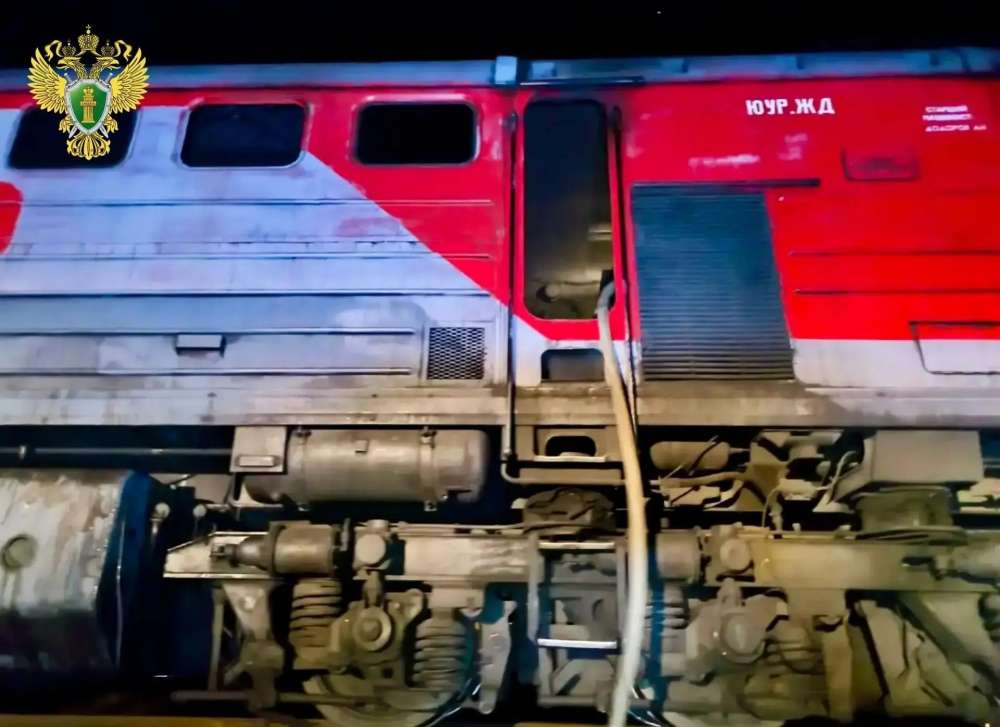 Прокуратура проверяет возгорание тепловоза в Оренбургской области
