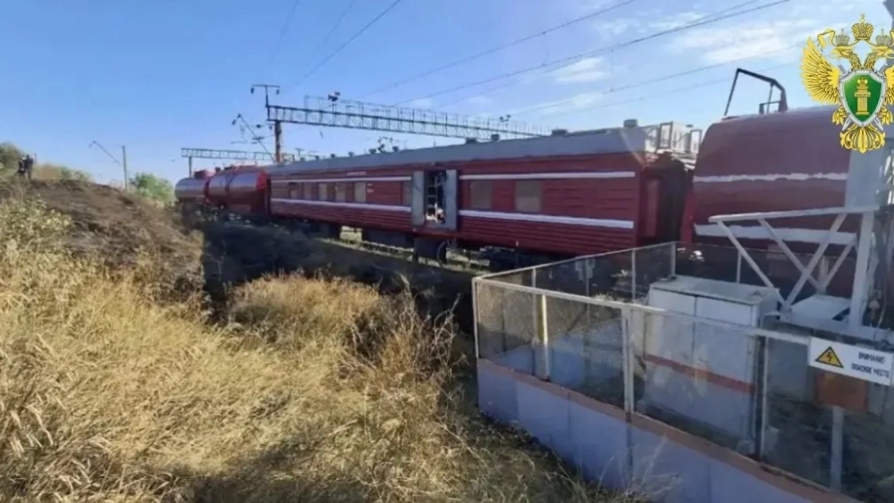 В Орске проверят соблюдение пожарной безопасности после возгорания у железной дороги