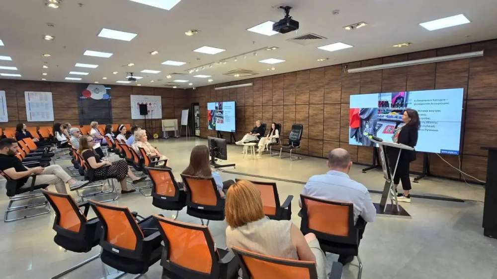В Оренбурге обсудили, как креативные индустрии могут помочь развитию бизнеса