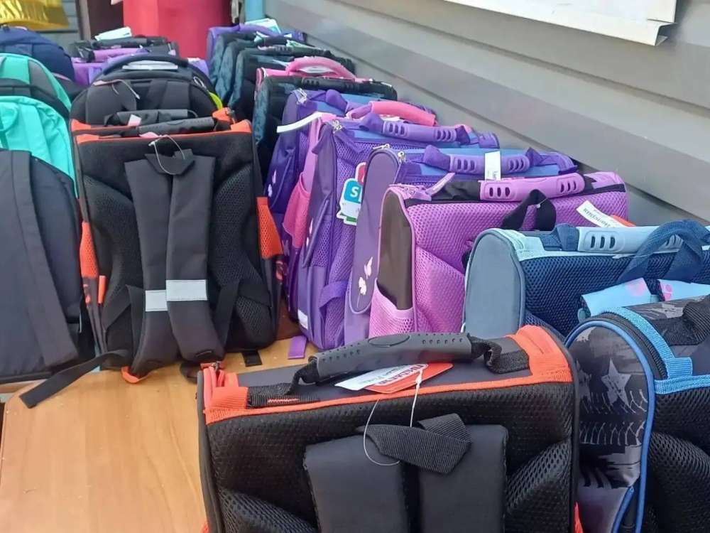 В Оренбуржье почти 2 тысячи детей уже получили помощь в рамках акции «Соберем ребенка в школу»