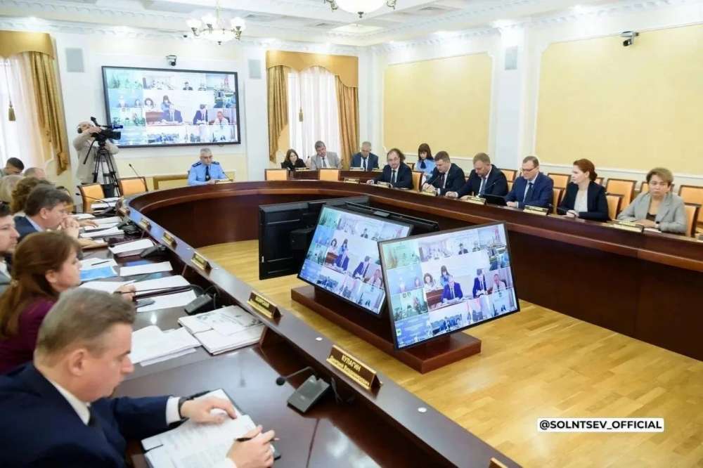 Оренбуржье готовится к отопительному сезону и подводит итоги уборочной кампании