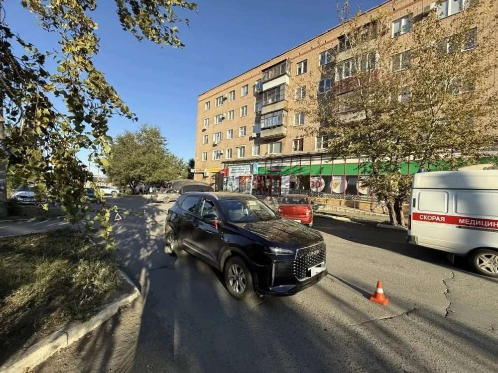 В Орске водитель иномарки сбил женщину на «зебре»
