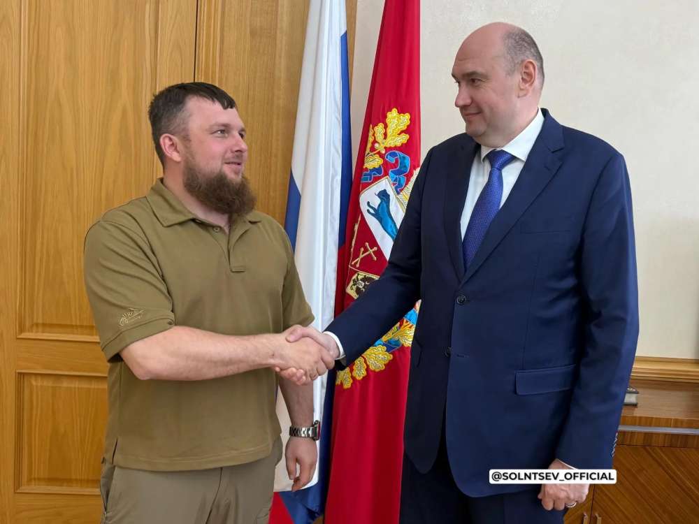 Губернатор Оренбуржья встретился с командиром казачьего отряда БАРС-6 «Форштадт»