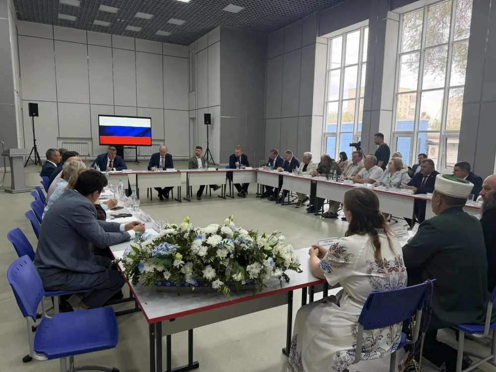 В Орске обсудили ликвидацию свалок, обновление транспорта и кадровый вопрос в медицине
