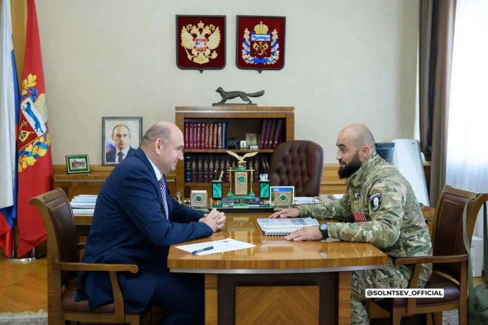 Губернатор Оренбуржья встретился с Героем России Михаилом Михайловым