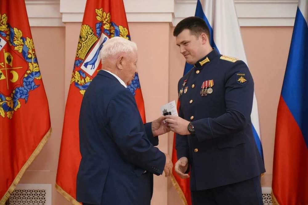 Около 50 оренбуржцев получили памятный знак «Гордость Оренбуржья»