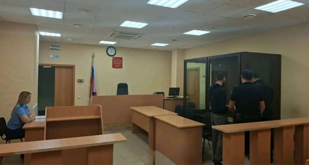 В Оренбурге ссора из-за громкого стука в дверь закончилась убийством
