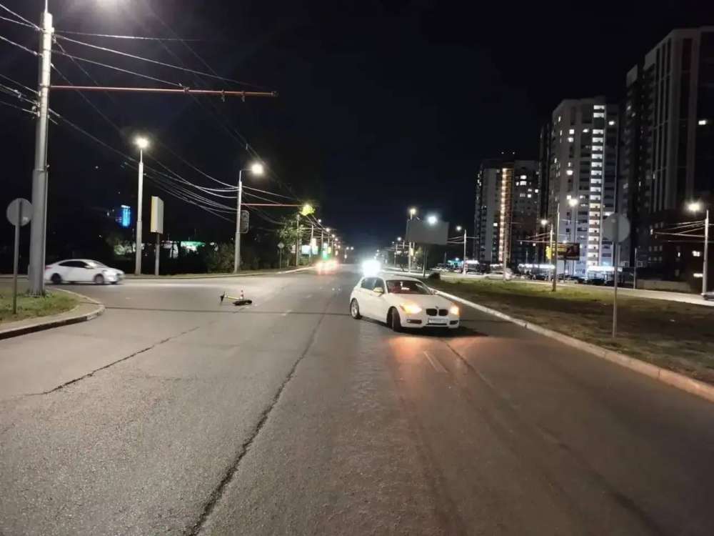 В Оренбурге подросток пострадал в ДТП с БМВ и электросамокатом